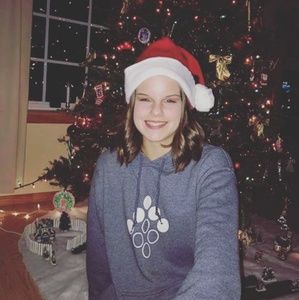 Meet your Posher, Cierra